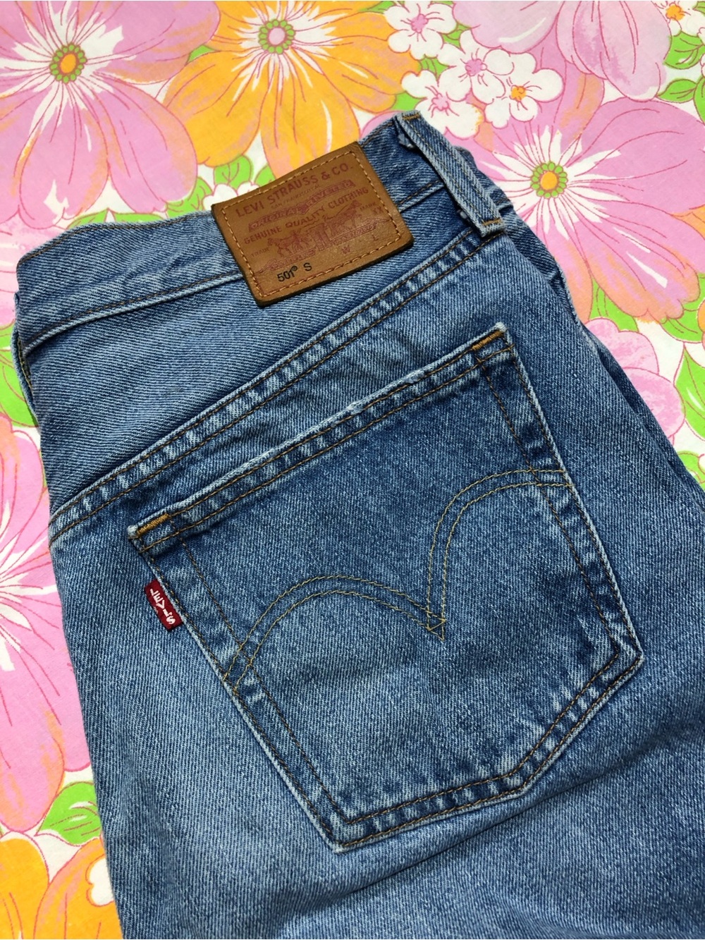 Levi's Premium 501 S 30x28 Skinny Jeans Distressed Button Fly - Picture 13 of 16